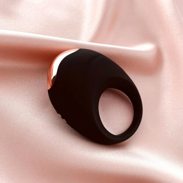 716715771691 Luca Vibrating Penis Ring Black